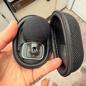 Sure mv88 iPhone microphone